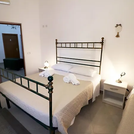 Bed & Breakfast La Pietra Village