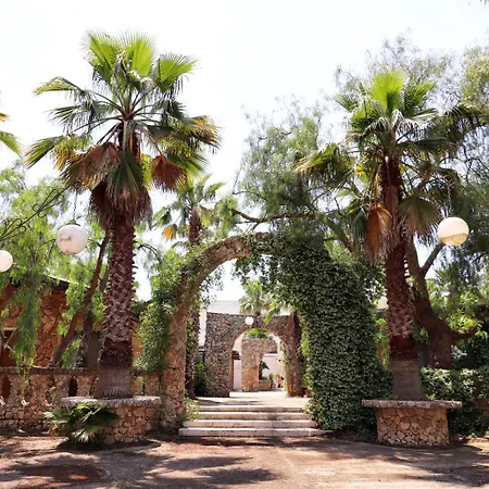 Bed & Breakfast La Pietra Village