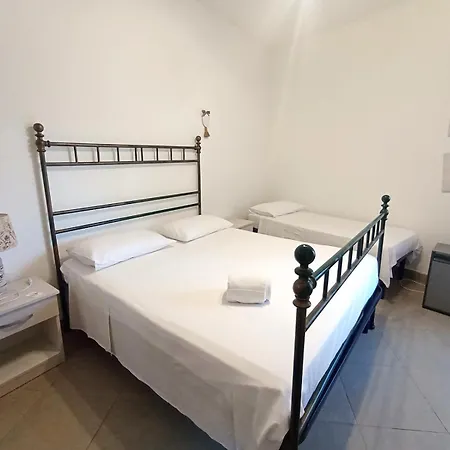 Bed & Breakfast La Pietra Village *